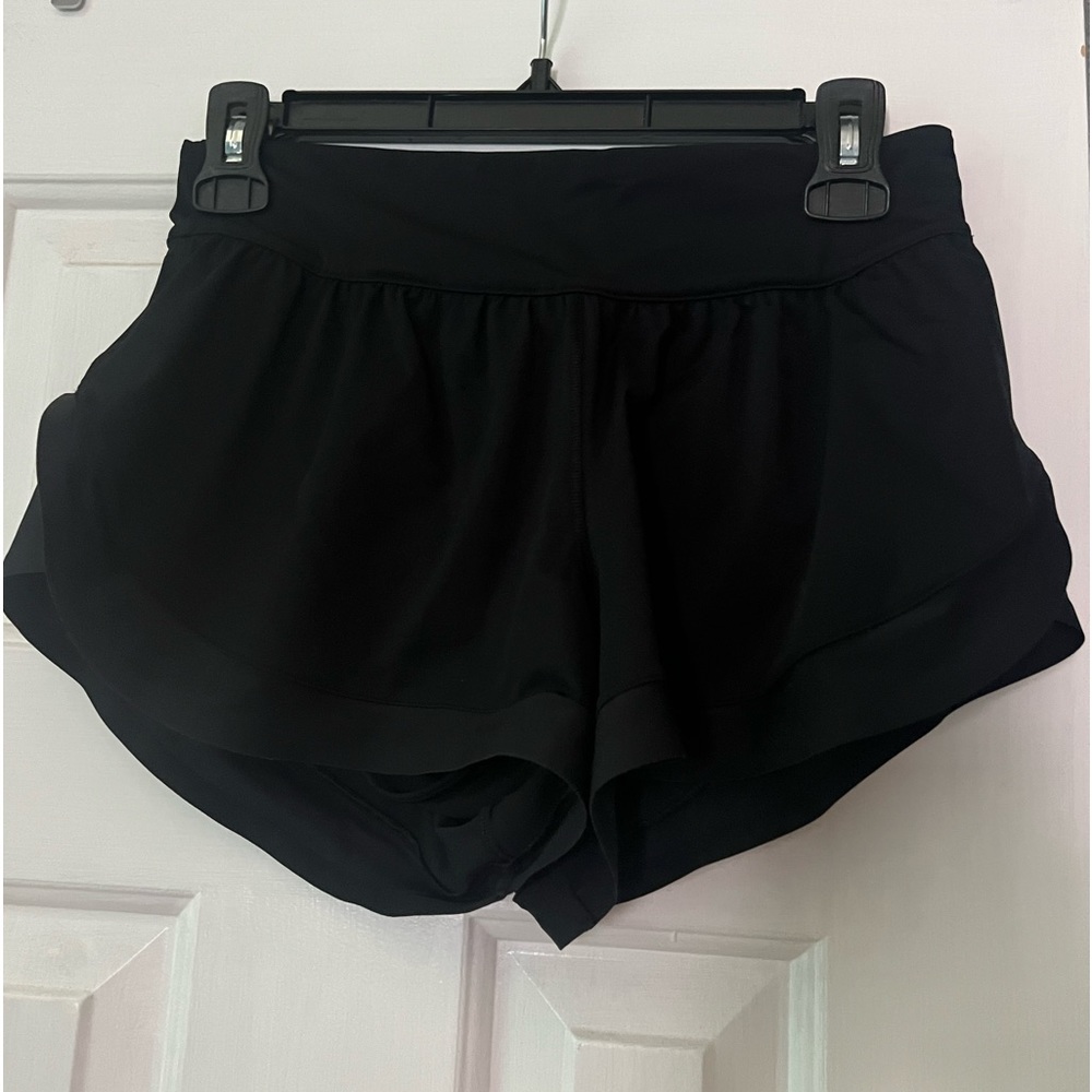 lululemon calm tides running shorts 2.5 inseam